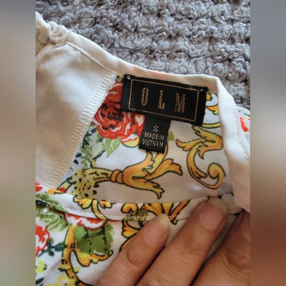 Set: Olm Blouse + H&M Ankle Slacks - Picture 4 of 11